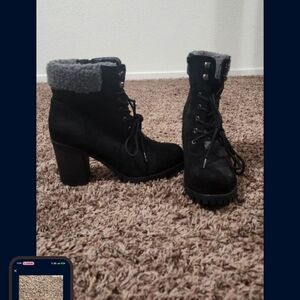 Dream Pairs Black Heeled Boots with Gray Cuff